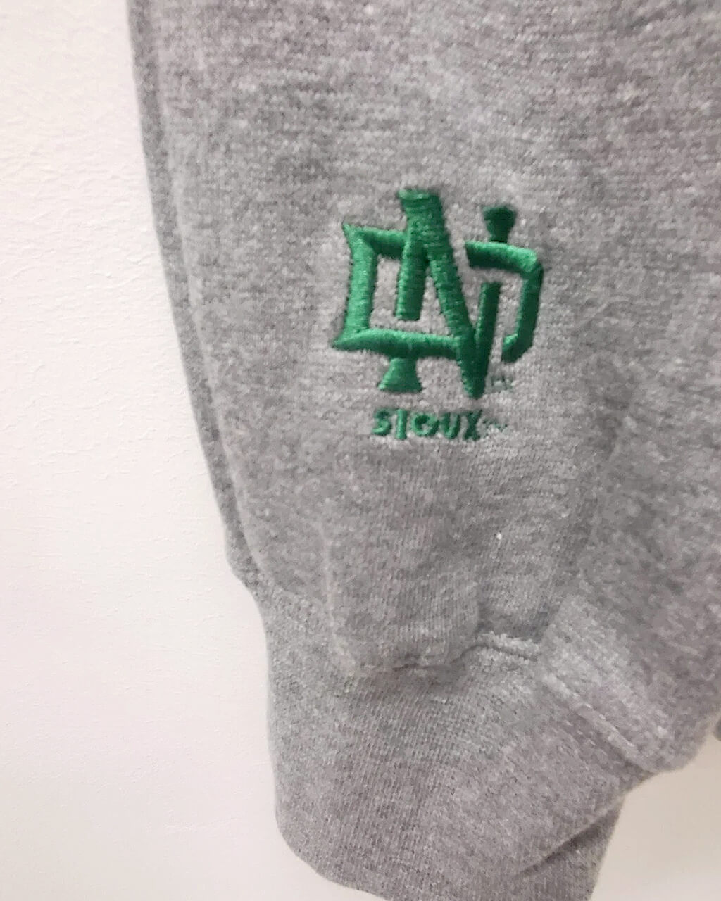 UND|  Fighting Sioux | Hooded Sweatshirt