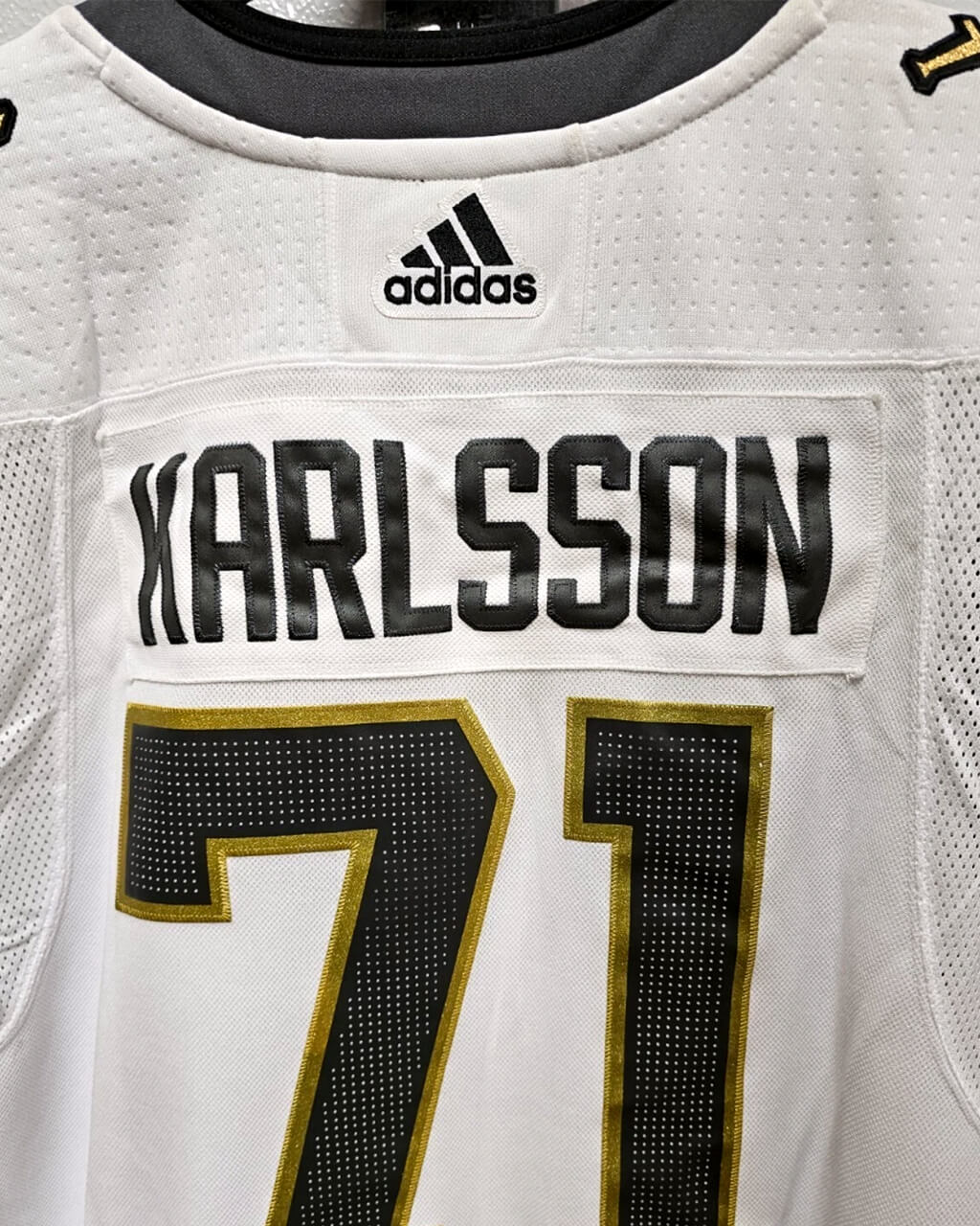 Las Vegas Golden Knights | William Karlsson | NHL Jersey